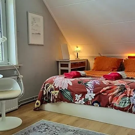 Bikes And Breakfast, Farmer A With Free Parking Bed and breakfast Ámsterdam