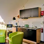 Bed, Bikes And Breakfast, Farmer A With Free Parking Couette-café 4*