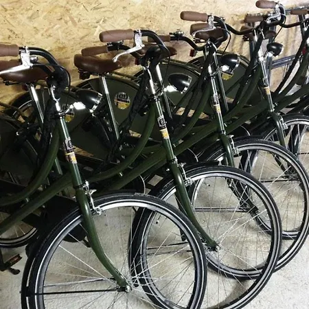 Farmer A With Free Parking, Bikes , 4*